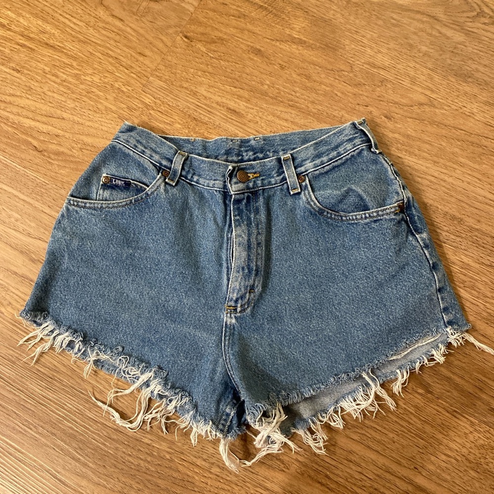 VINTAGE LEE JEAN SHORTS